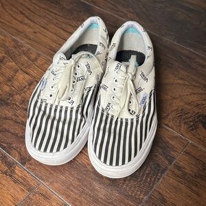 Vans Low-Top Striped Canvas Sneakers - Black & White Comfy Cush